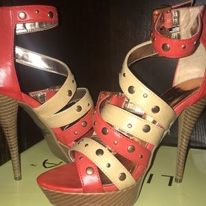 Liliana heel